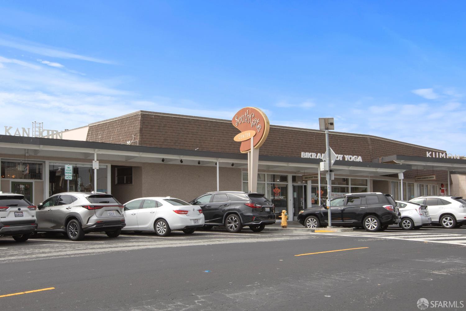 Detail Gallery Image 3 of 14 For 912 Wildwood Ave, Daly City,  CA 94015 - 3 Beds | 1 Baths