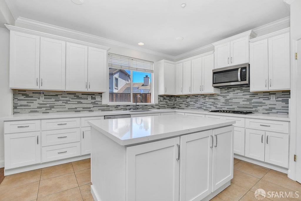 Detail Gallery Image 9 of 26 For 654 Tain Ct, Brentwood,  CA 94513 - 4 Beds | 3 Baths