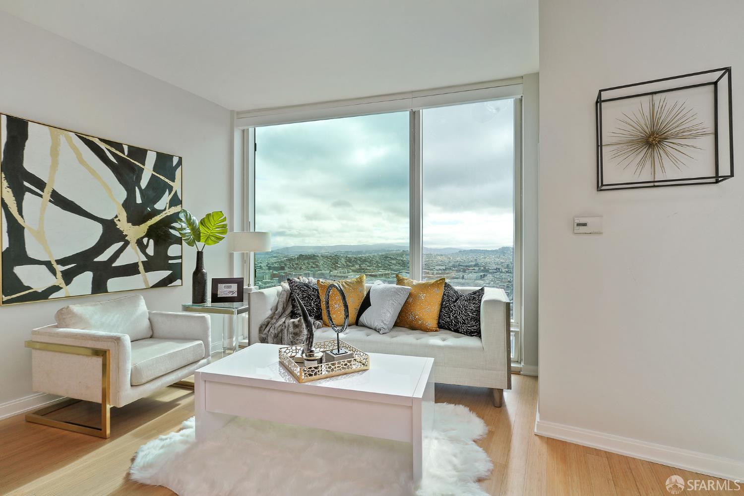 Detail Gallery Image 2 of 24 For 425 1st St #3304,  San Francisco,  CA 94105 - 1 Beds | 1 Baths