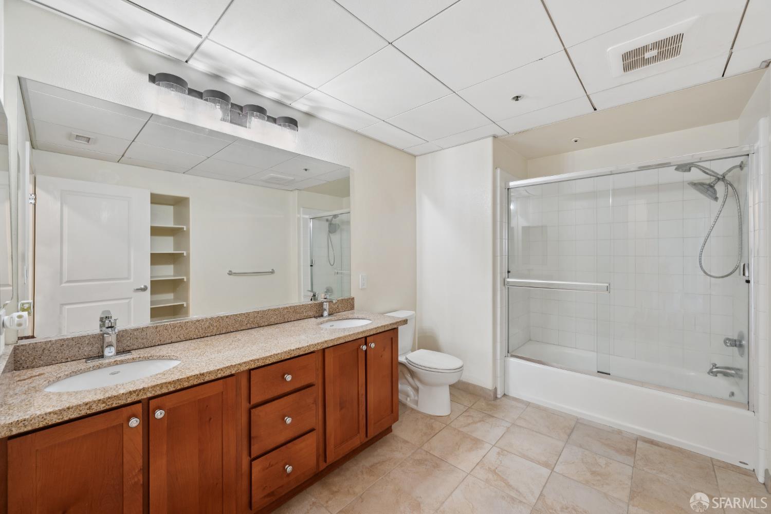 Detail Gallery Image 32 of 53 For 423 7th St #303,  Oakland,  CA 94607 - 2 Beds | 1 Baths