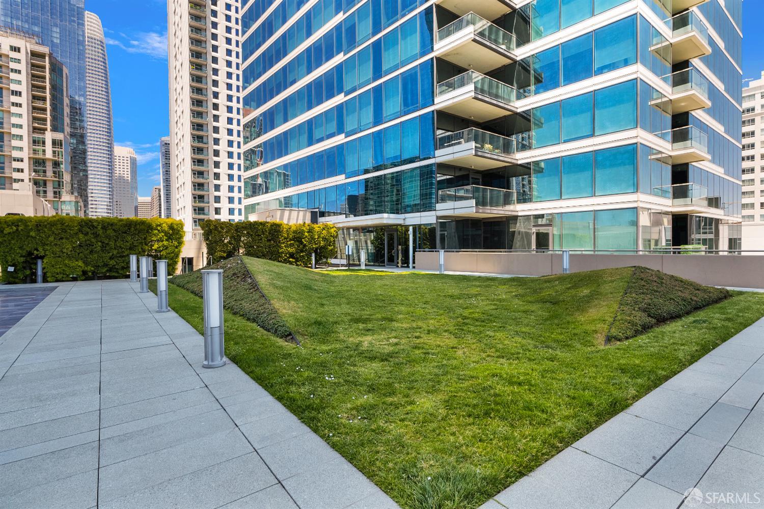 Detail Gallery Image 71 of 84 For 425 1st St #1902,  San Francisco,  CA 94105 - 2 Beds | 2 Baths