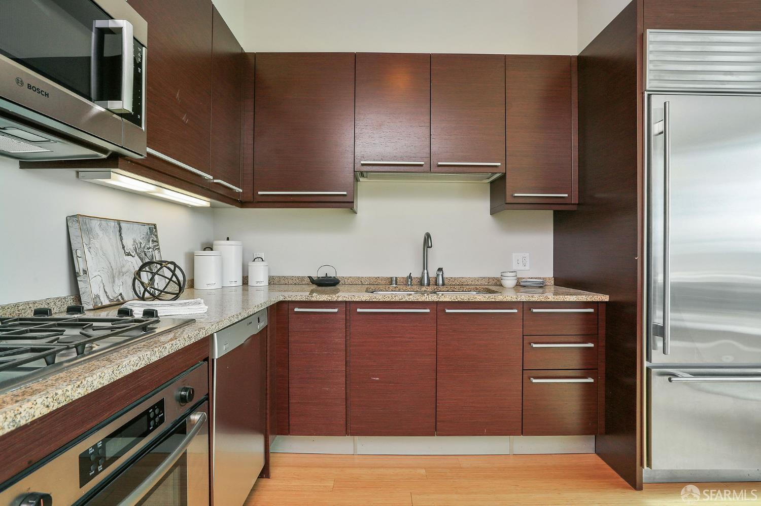 Detail Gallery Image 8 of 24 For 425 1st St #3304,  San Francisco,  CA 94105 - 1 Beds | 1 Baths