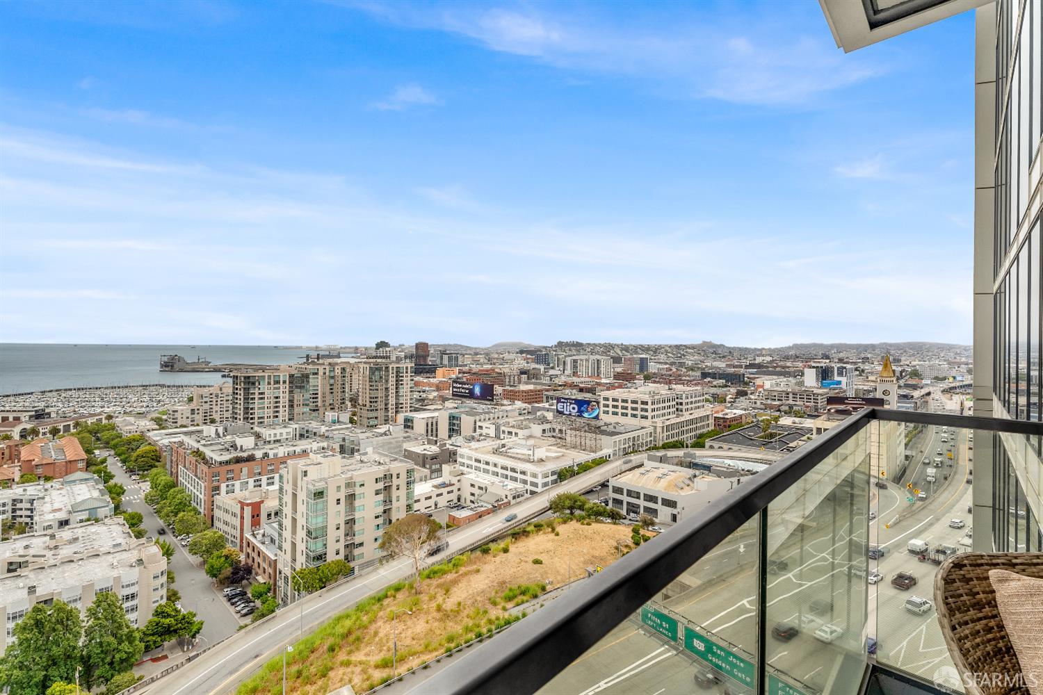 Detail Gallery Image 53 of 84 For 425 1st St #1902,  San Francisco,  CA 94105 - 2 Beds | 2 Baths