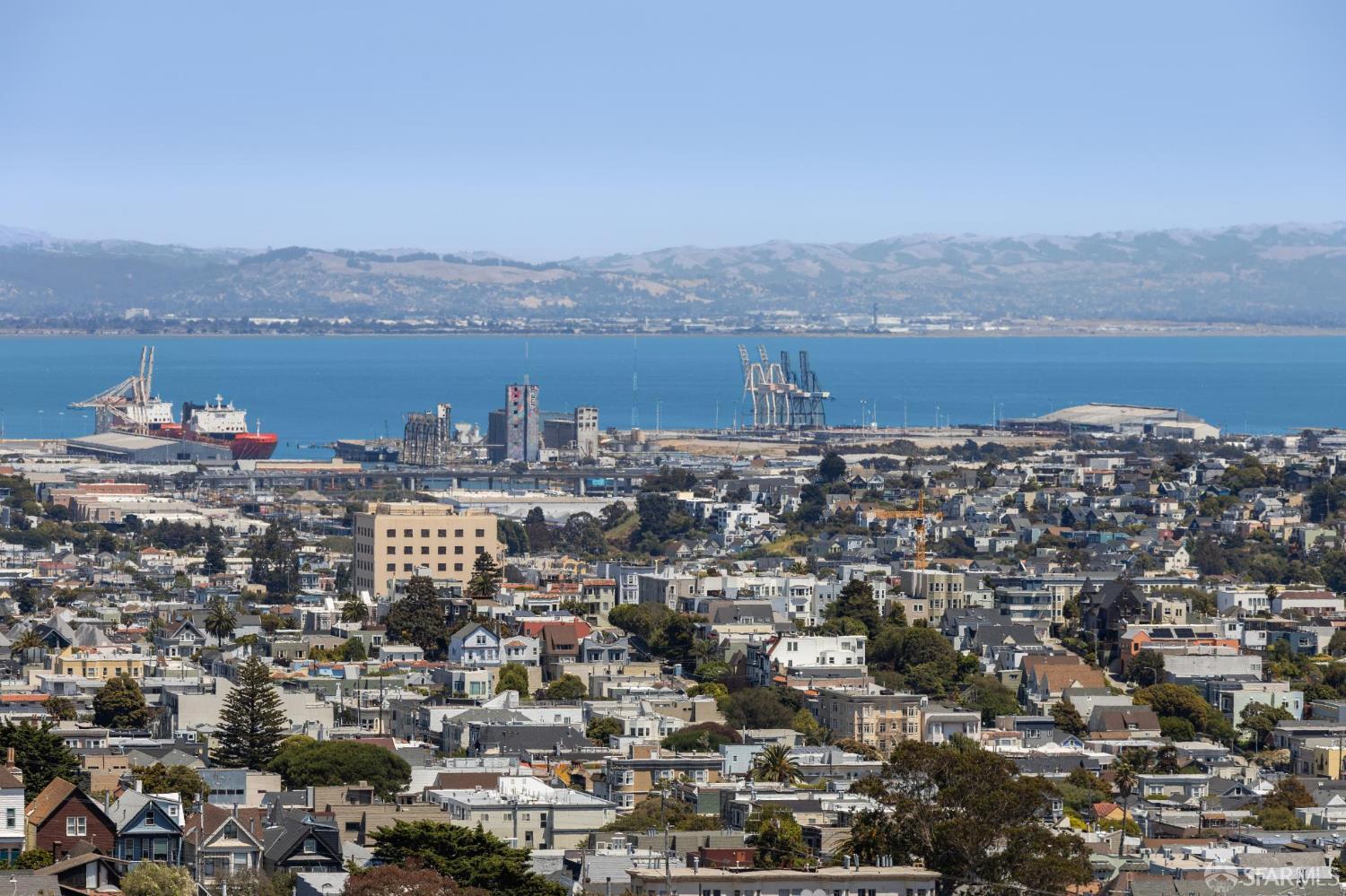 Detail Gallery Image 8 of 29 For 965 Alvarado St #5,  San Francisco,  CA 94114 - 1 Beds | 1 Baths