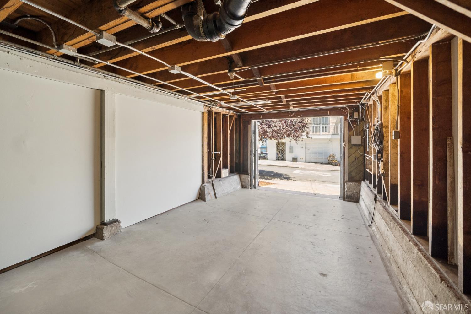 Detail Gallery Image 41 of 60 For 600 Ellsworth St, San Francisco,  CA 94110 - 2 Beds | 1 Baths