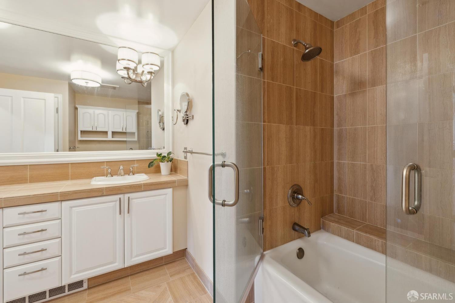 Detail Gallery Image 18 of 55 For 75 Folsom St #1200,  San Francisco,  CA 94105 - 1 Beds | 1 Baths