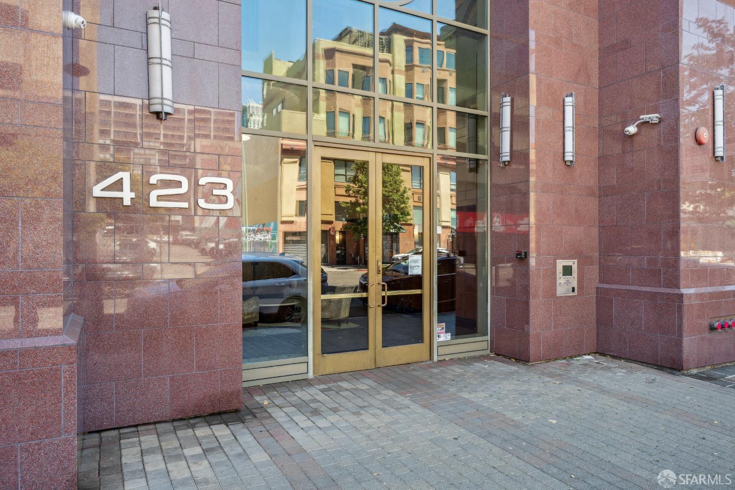 Detail Gallery Image 3 of 53 For 423 7th St #303,  Oakland,  CA 94607 - 2 Beds | 1 Baths