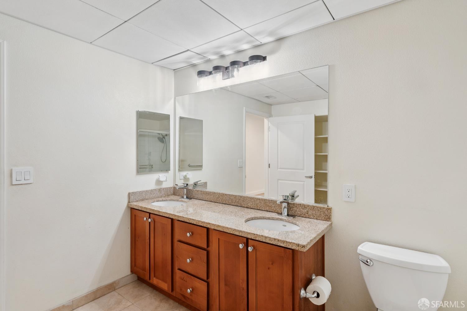 Detail Gallery Image 33 of 53 For 423 7th St #303,  Oakland,  CA 94607 - 2 Beds | 1 Baths