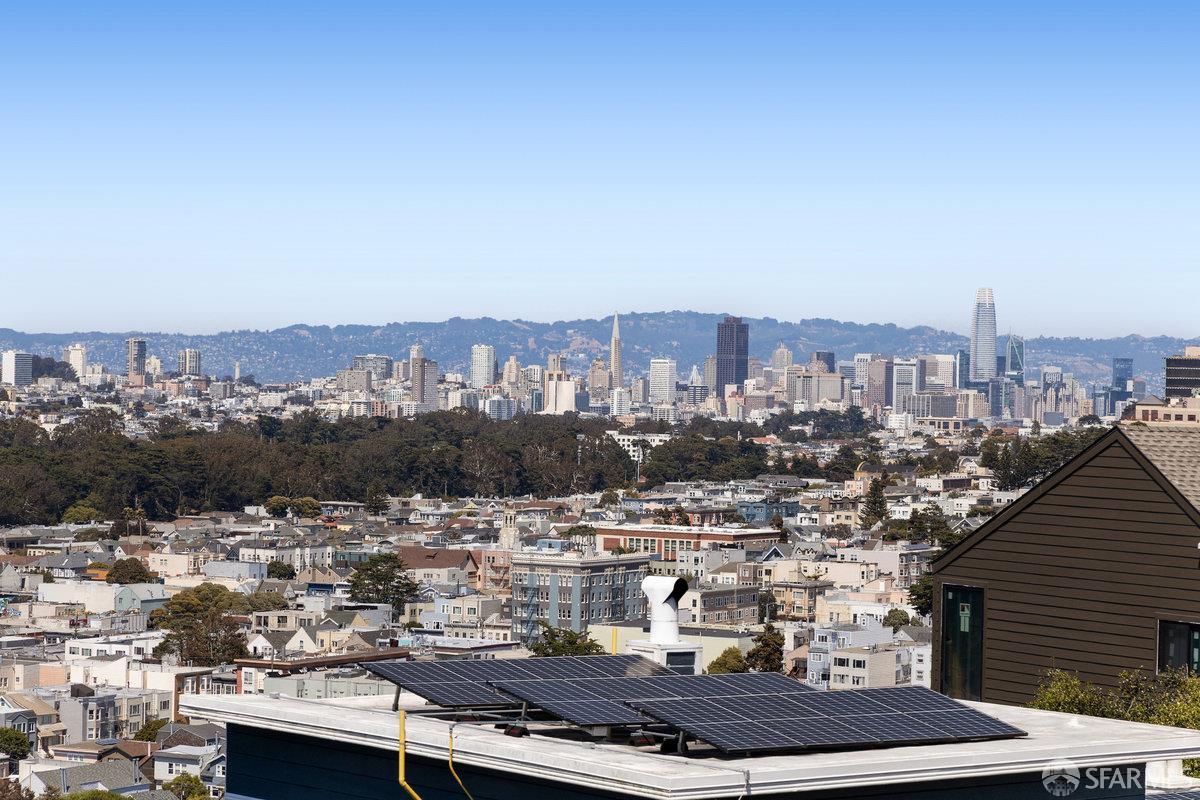 Detail Gallery Image 40 of 63 For 861 Lawton St, San Francisco,  CA 94122 - 3 Beds | 2/1 Baths