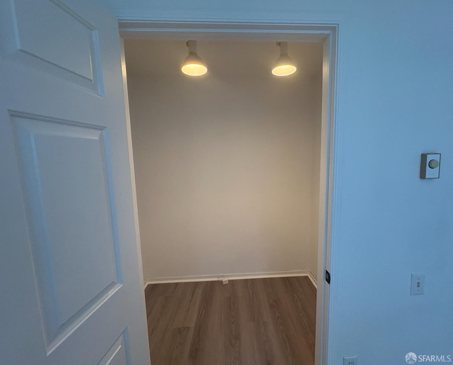 Detail Gallery Image 24 of 27 For 450 Carl St, San Francisco,  CA 94117 - 2 Beds | 2 Baths