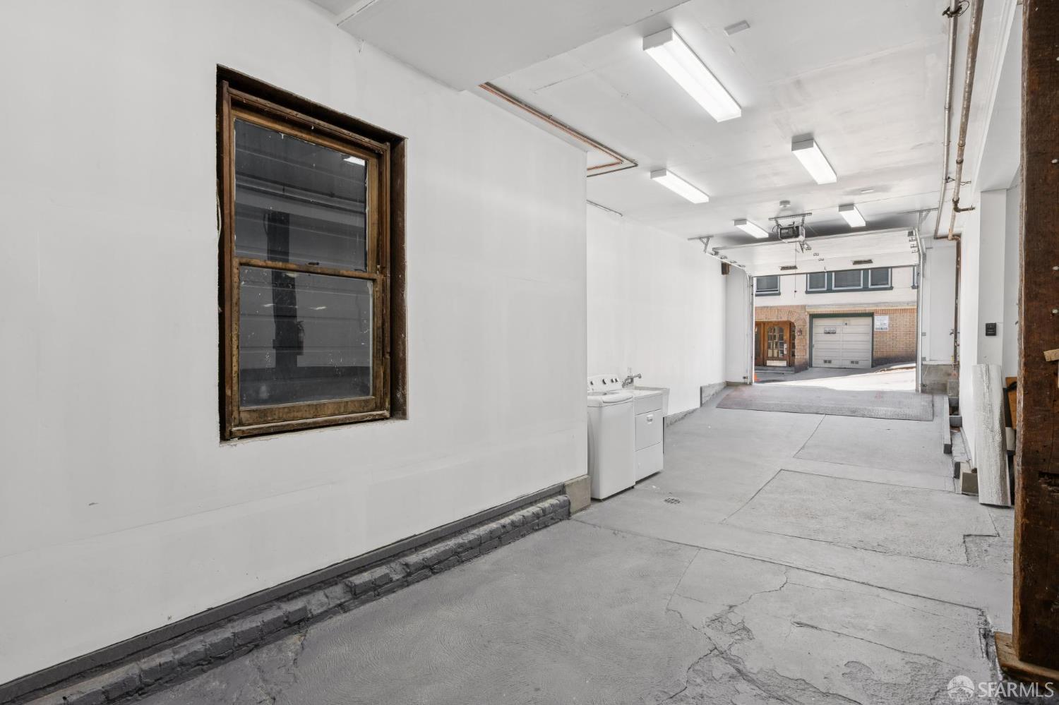 Detail Gallery Image 29 of 43 For 1030 Jackson St, San Francisco,  CA 94133 - – Beds | – Baths