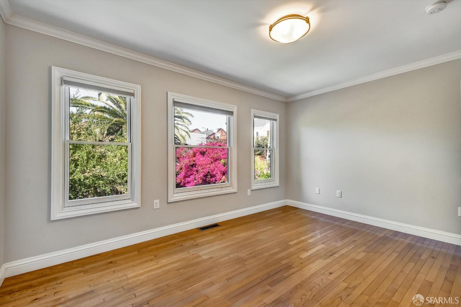 Detail Gallery Image 44 of 55 For 1258 York St, San Francisco,  CA 94110 - 3 Beds | 2/1 Baths