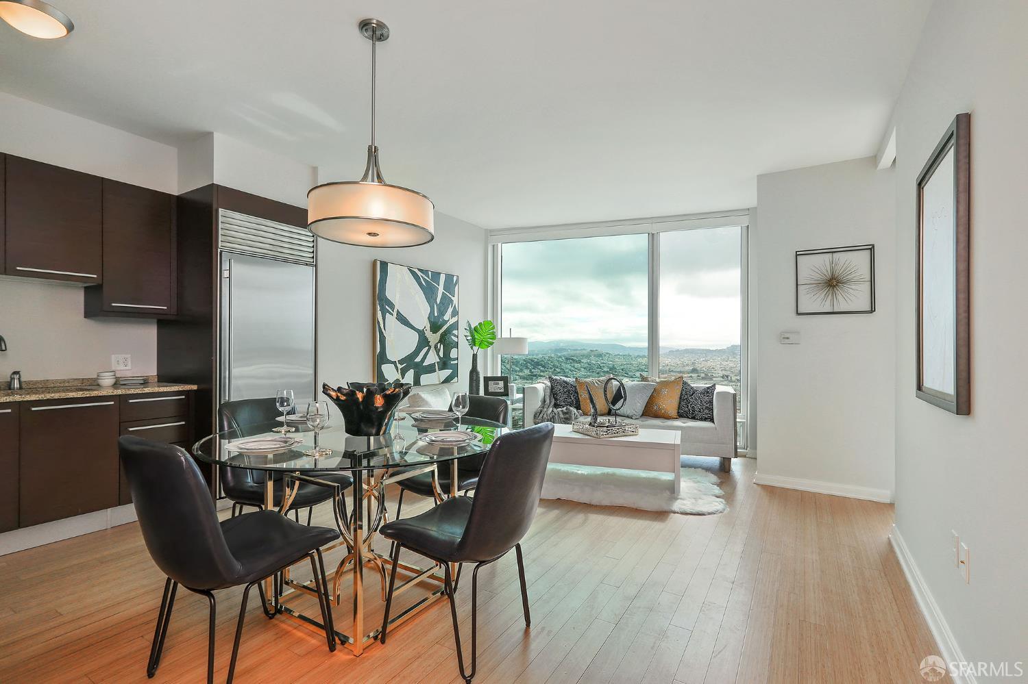 Detail Gallery Image 3 of 24 For 425 1st St #3304,  San Francisco,  CA 94105 - 1 Beds | 1 Baths