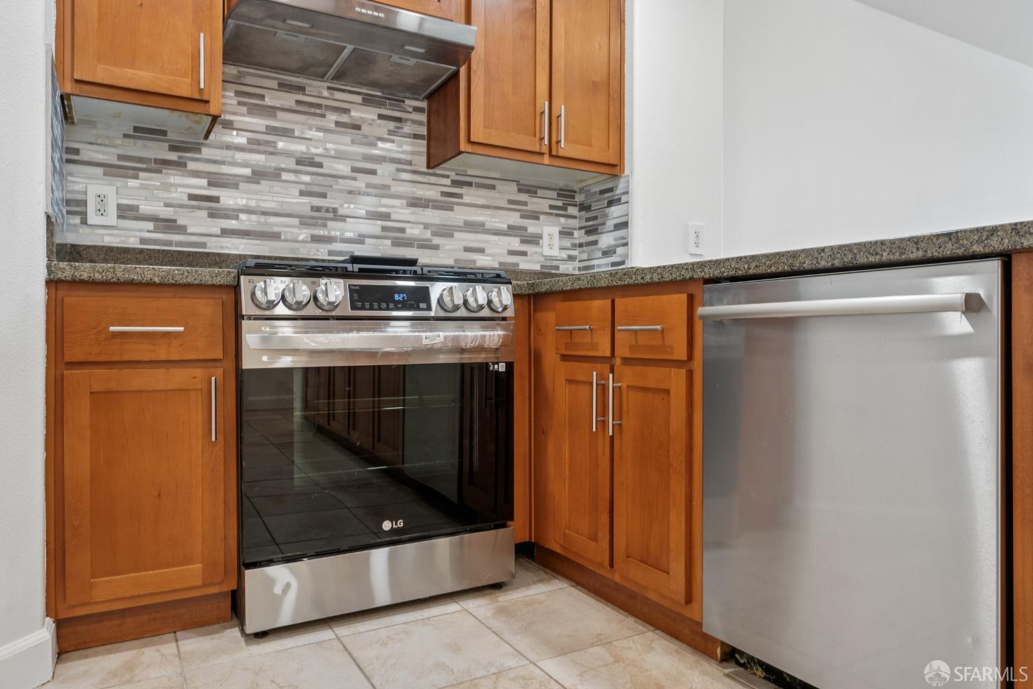 Detail Gallery Image 22 of 53 For 423 7th St #303,  Oakland,  CA 94607 - 2 Beds | 1 Baths