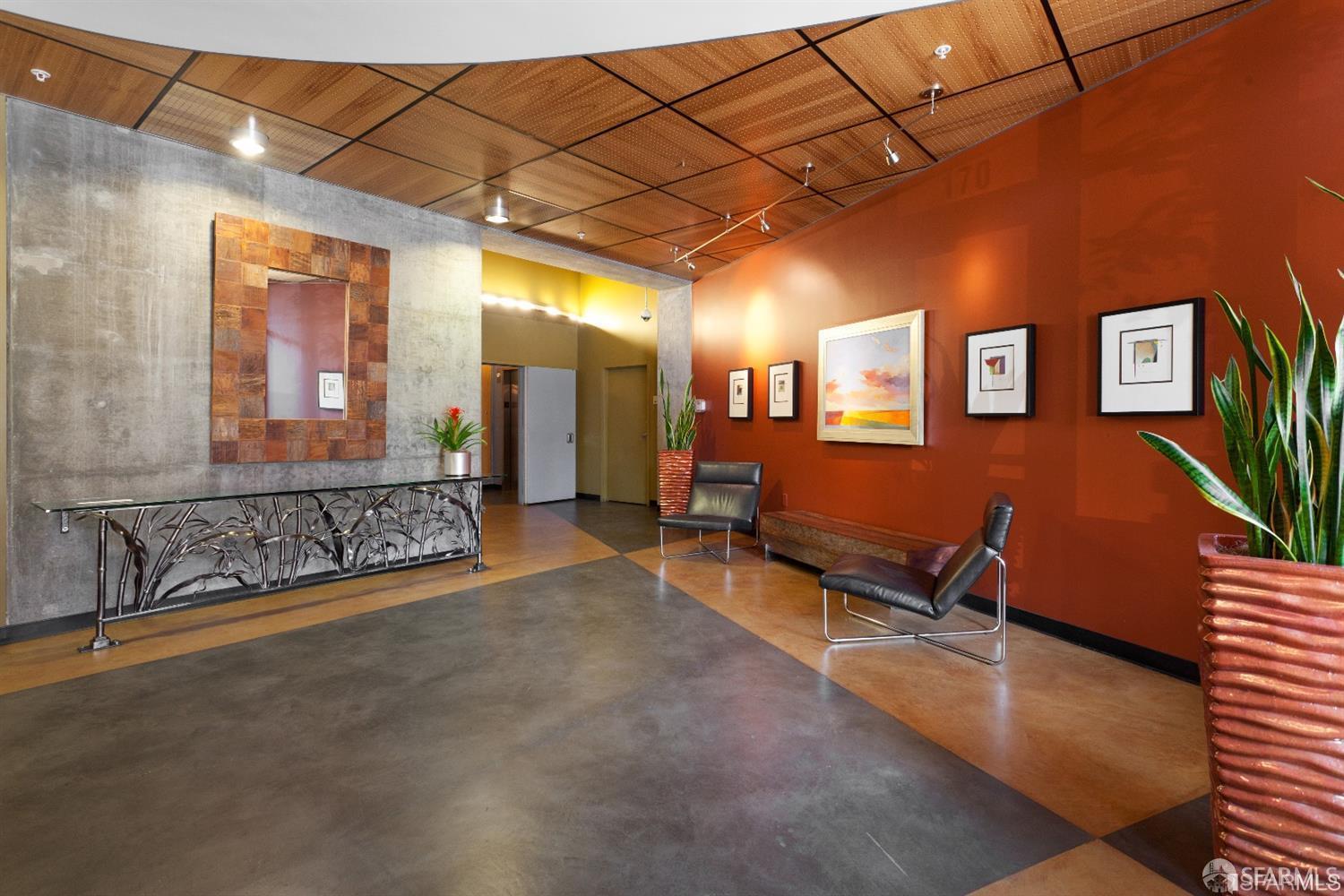 Photo #8: 425057004 Listing: Photo #8