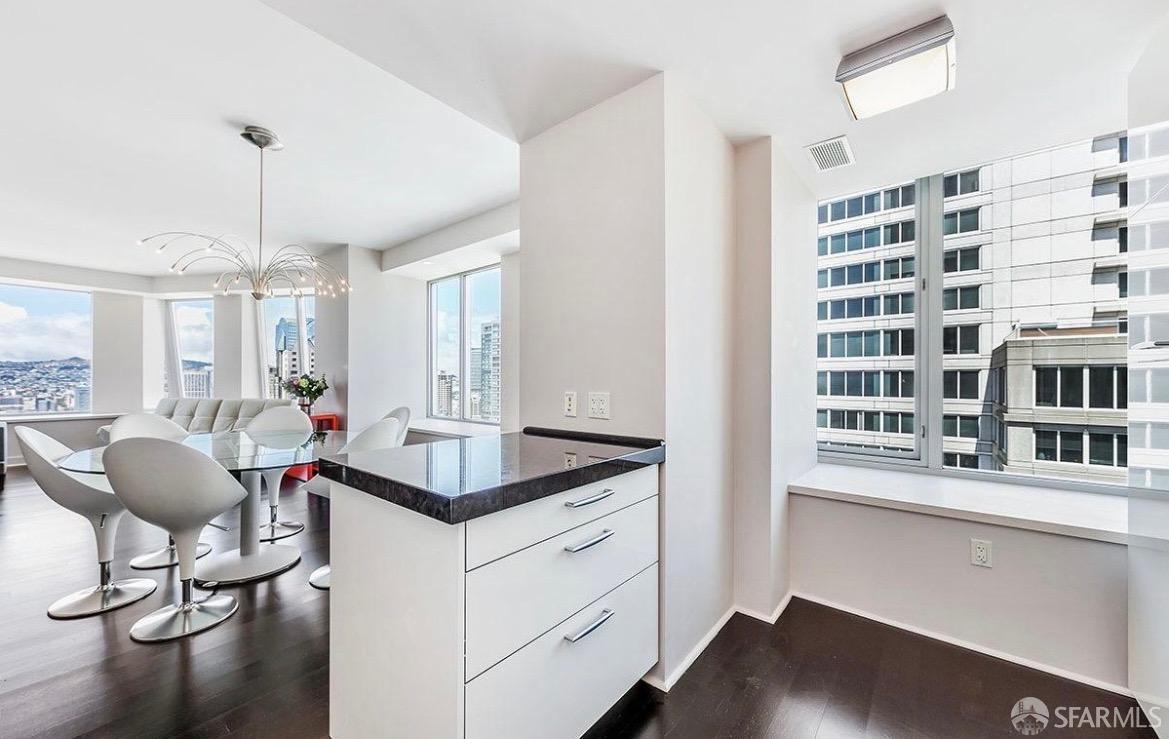 Detail Gallery Image 8 of 27 For 188 Minna St 30b,  San Francisco,  CA 94105 - 2 Beds | 2/1 Baths