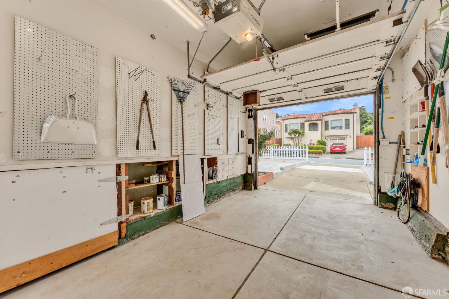 Detail Gallery Image 17 of 21 For 980 Holloway Ave, San Francisco,  CA 94132 - 2 Beds | 1 Baths
