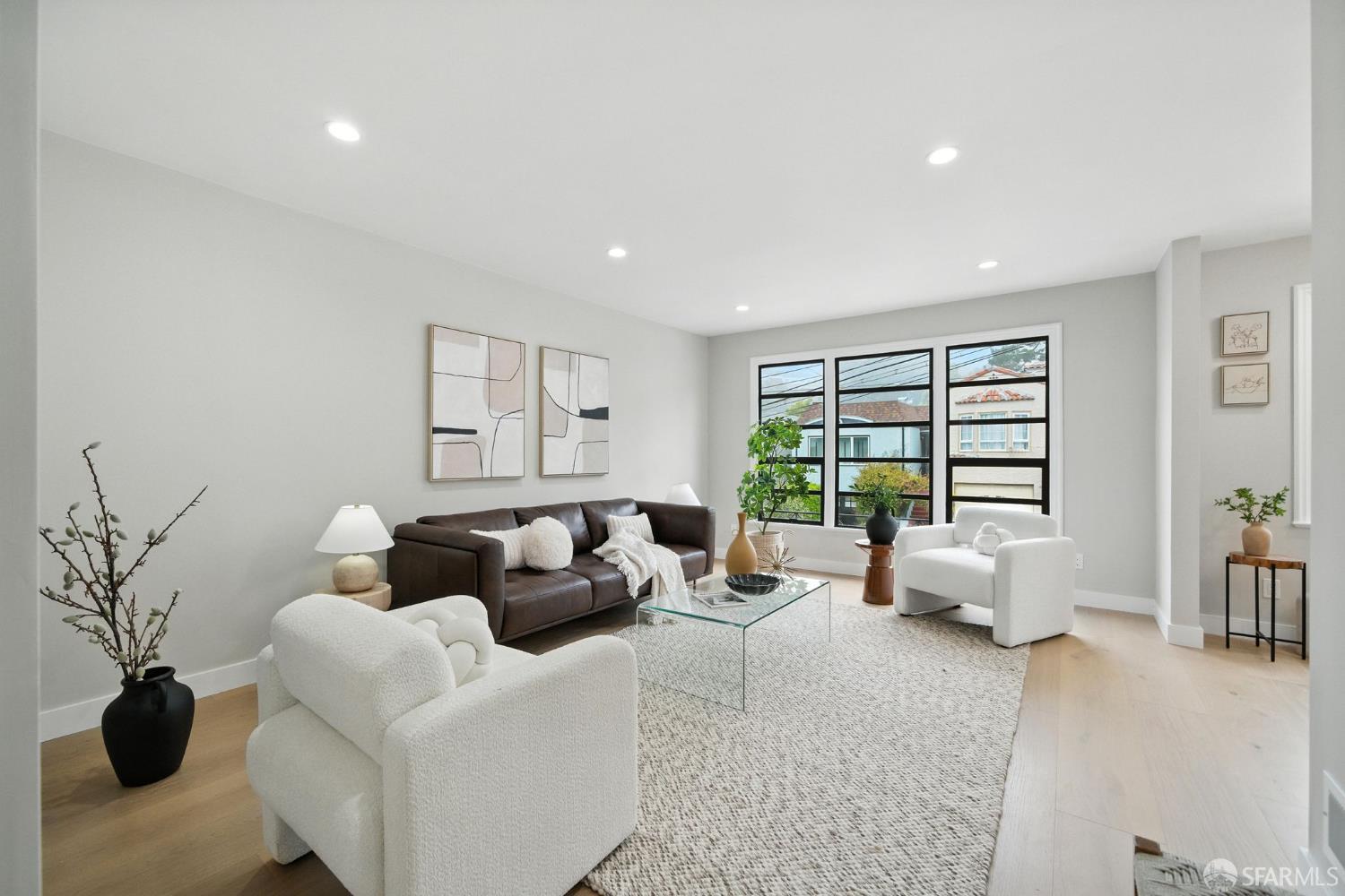 Detail Gallery Image 6 of 34 For 961 Teresita Blvd, San Francisco,  CA 94127 - 3 Beds | 3 Baths