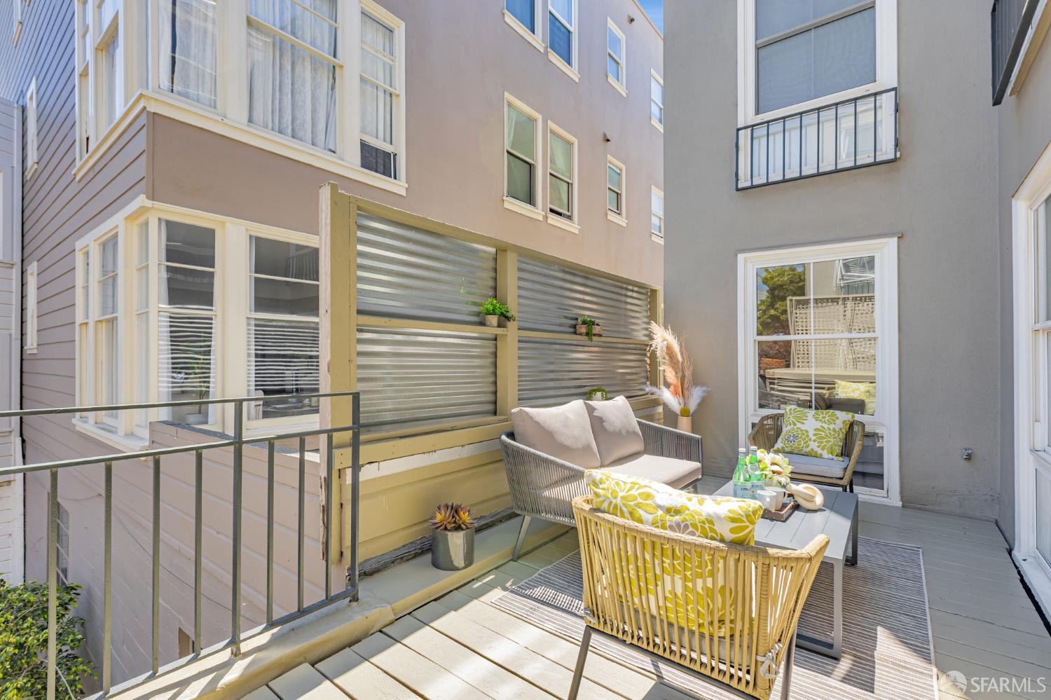 Detail Gallery Image 25 of 31 For 1734 Bay St #103,  San Francisco,  CA 94123 - 1 Beds | 1 Baths