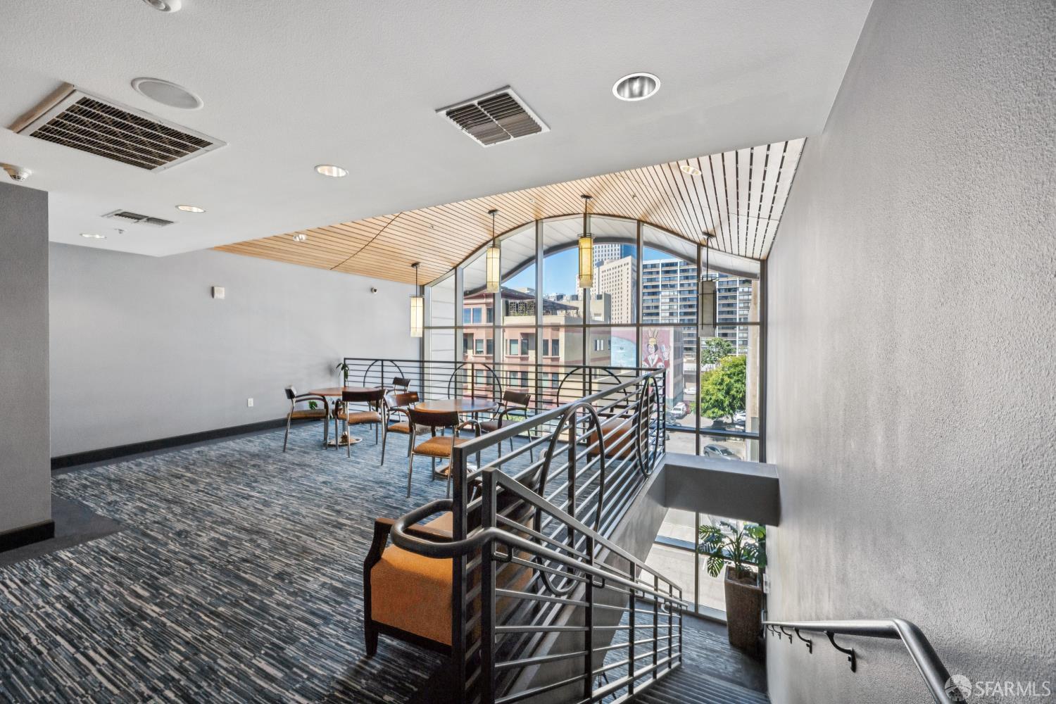 Detail Gallery Image 44 of 53 For 423 7th St #303,  Oakland,  CA 94607 - 2 Beds | 1 Baths