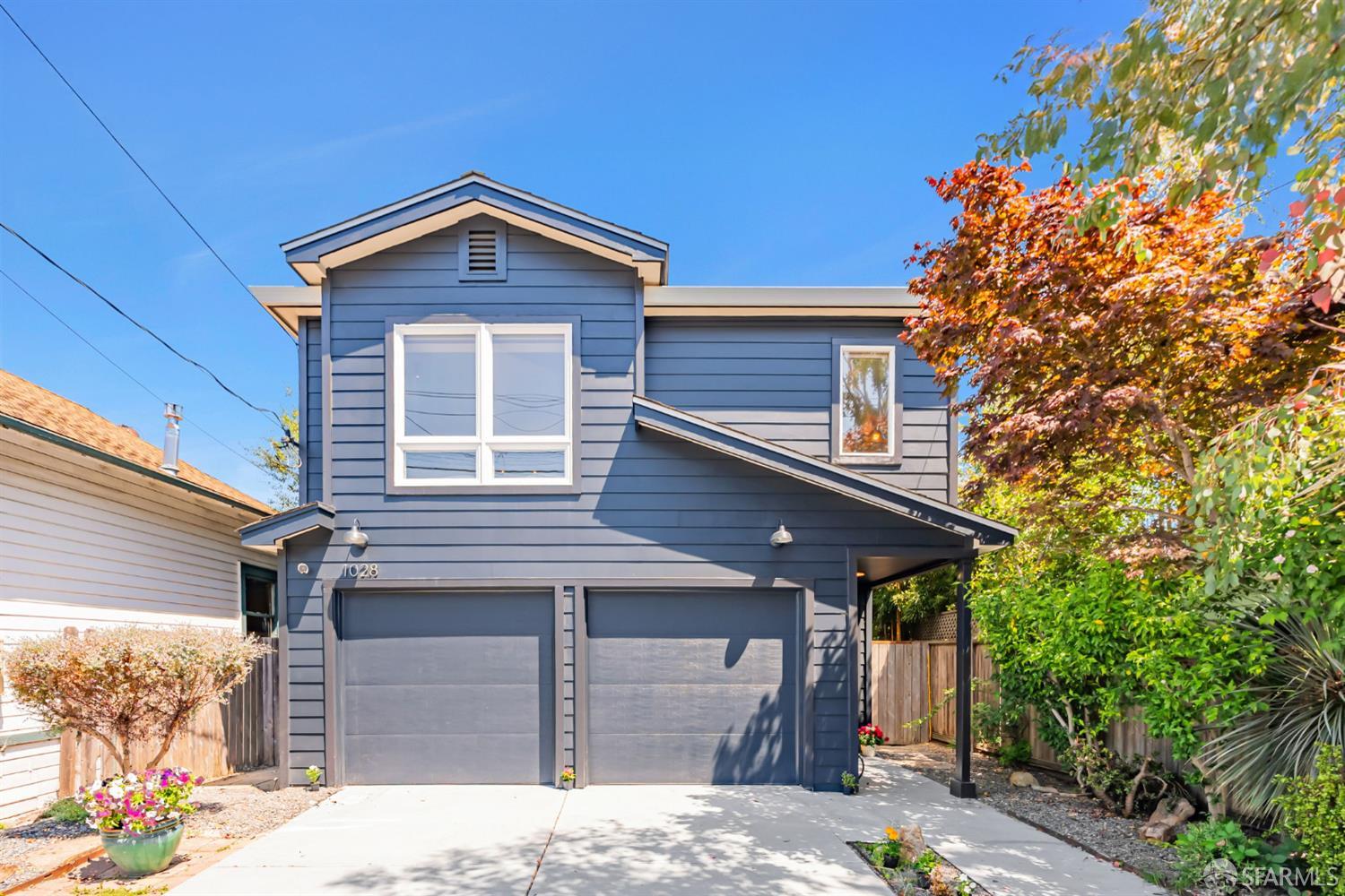 Detail Gallery Image 1 of 55 For 1028 55 St, Oakland,  CA 94608 - 4 Beds | 4 Baths