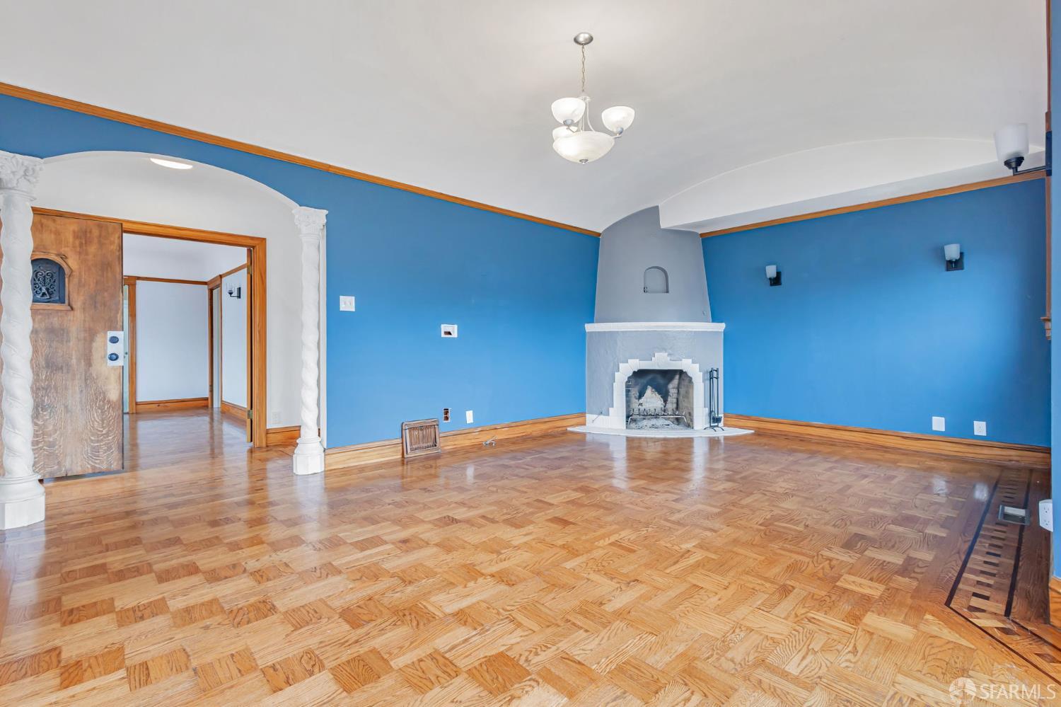 Detail Gallery Image 11 of 62 For 7501 Mission St, Daly City,  CA 94014 - 3 Beds | 1 Baths