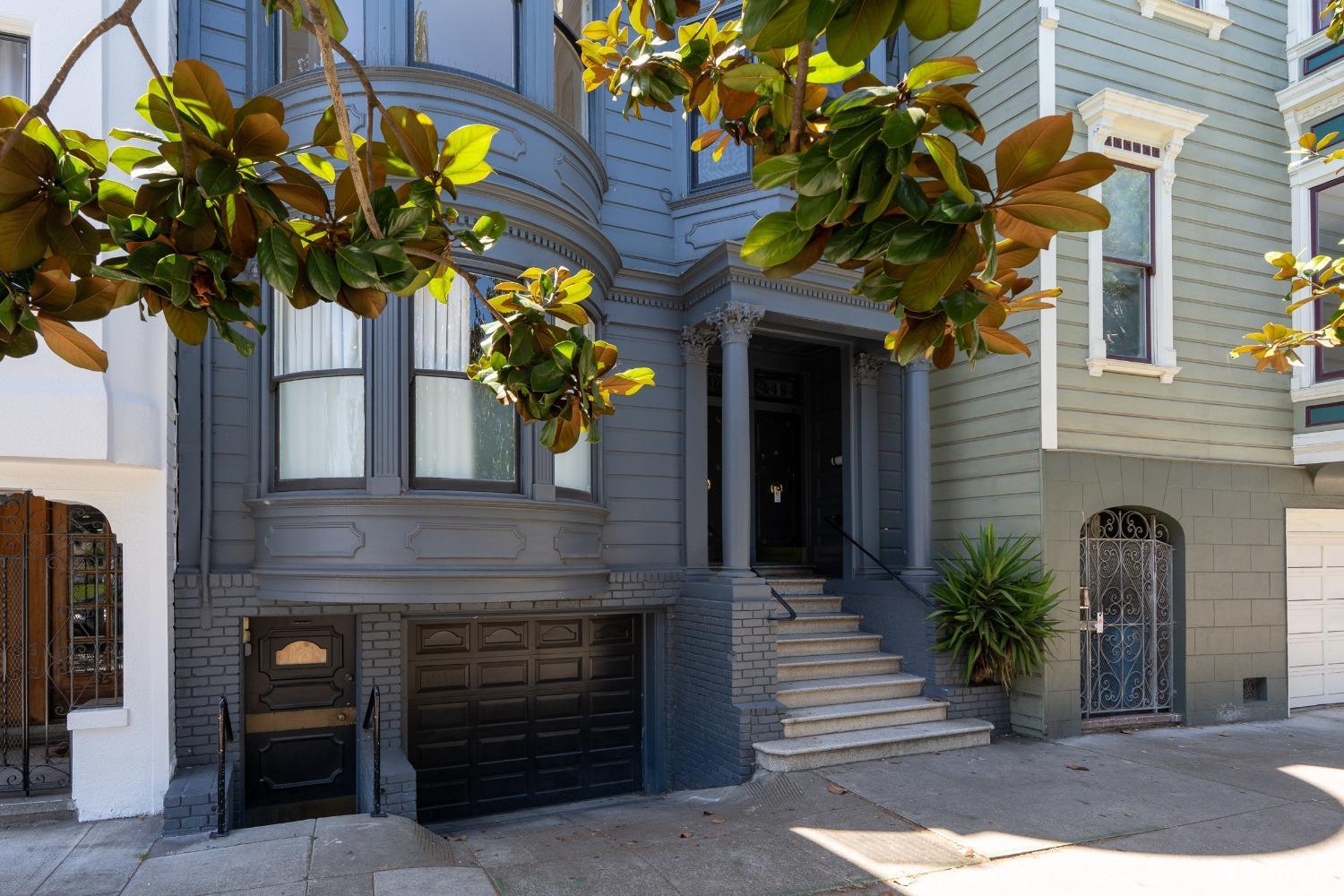 Photo #3: 425057209 Listing 