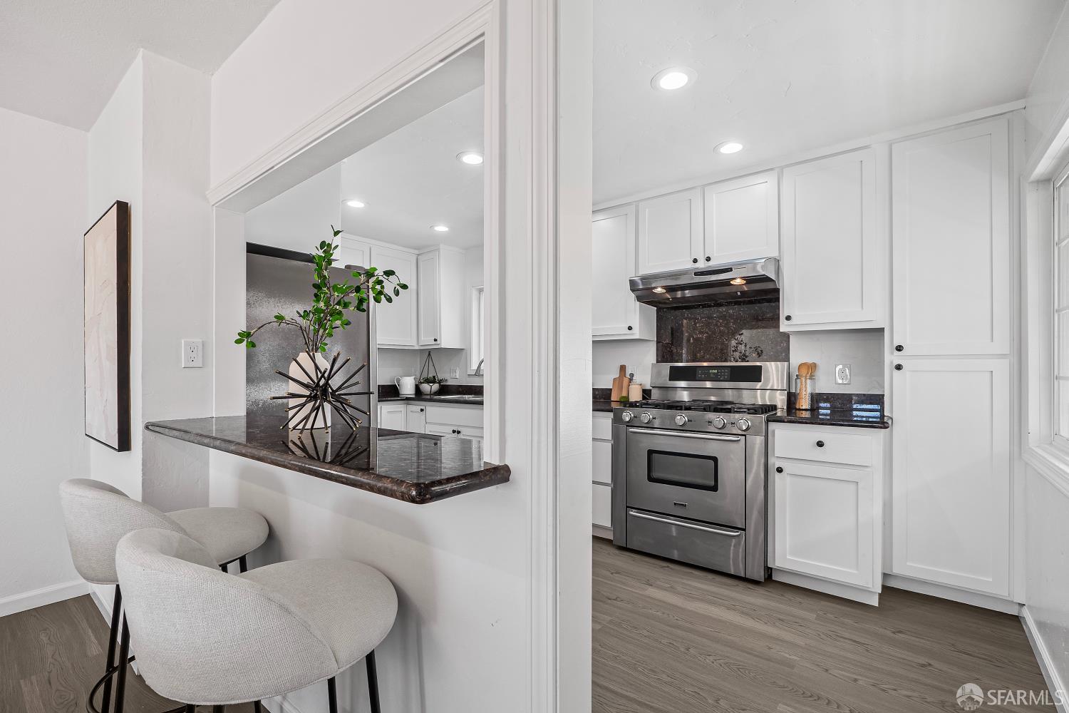 Detail Gallery Image 9 of 40 For 16545 Hannah Dr, San Leandro,  CA 94578 - 4 Beds | 3 Baths