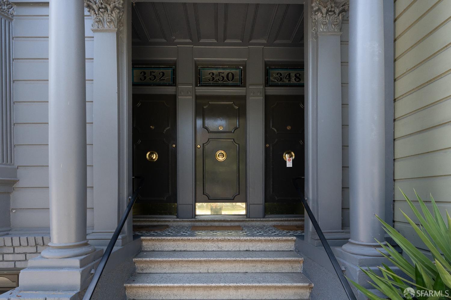 Photo #5: 425057209 Listing 