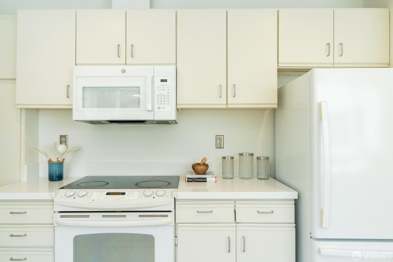 Detail Gallery Image 19 of 47 For 350 Dolores St, San Francisco,  CA 94110 - 3 Beds | 1 Baths