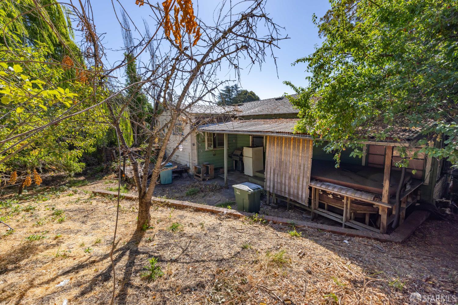 Detail Gallery Image 14 of 60 For 3142 Keith Ave, Castro Valley,  CA 94546 - 3 Beds | 1 Baths