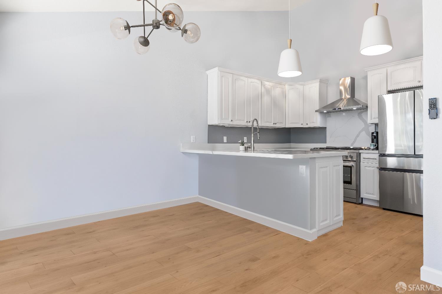 Detail Gallery Image 4 of 38 For 1541 Moraga Way, Moraga,  CA 94556 - 3 Beds | 2/1 Baths