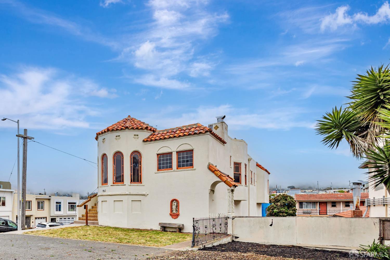 Detail Gallery Image 6 of 62 For 7501 Mission St, Daly City,  CA 94014 - 3 Beds | 1 Baths