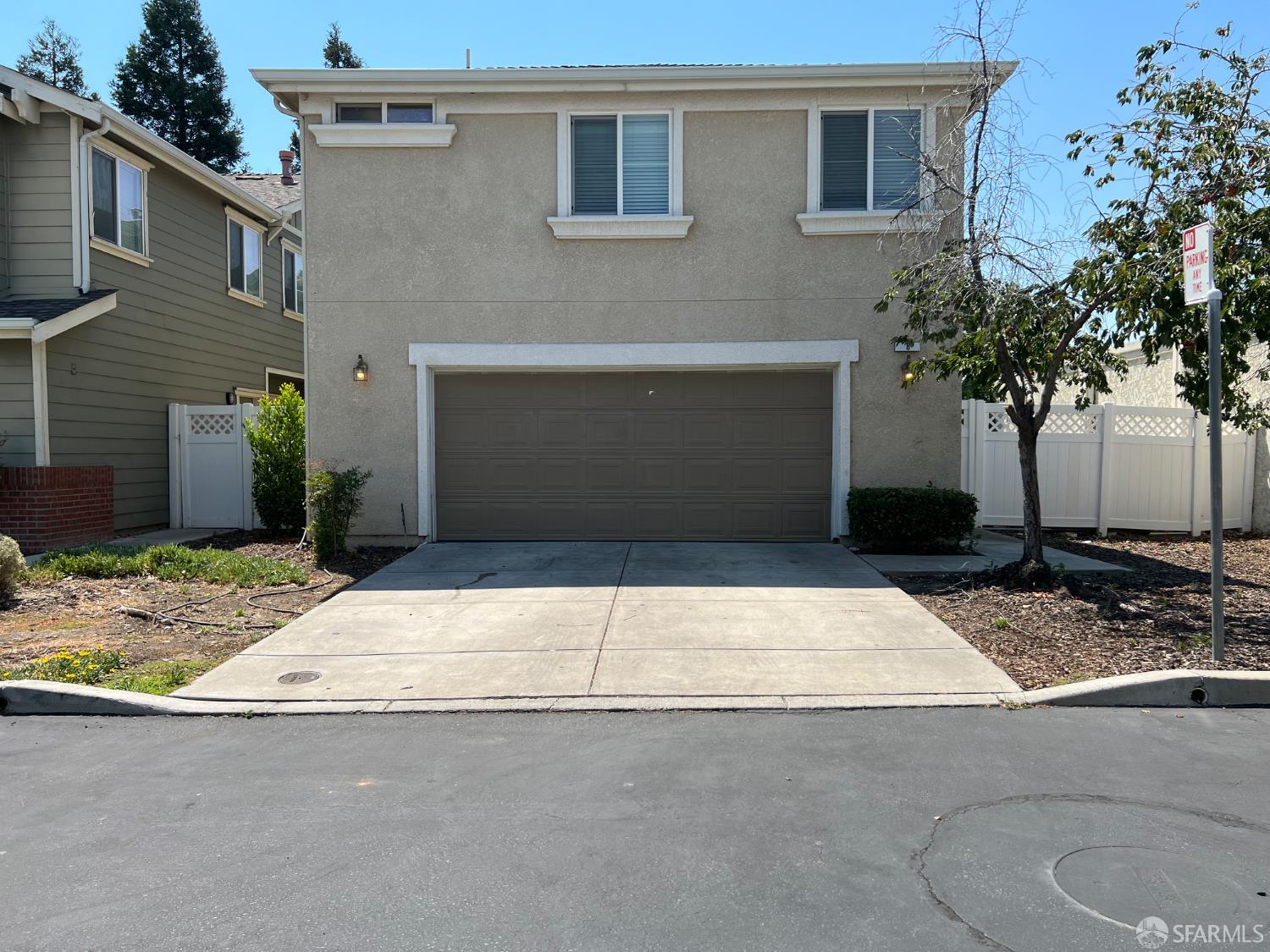 Detail Gallery Image 4 of 23 For 6 Addison Ct, Pittsburg,  CA 94565 - 4 Beds | 2/1 Baths