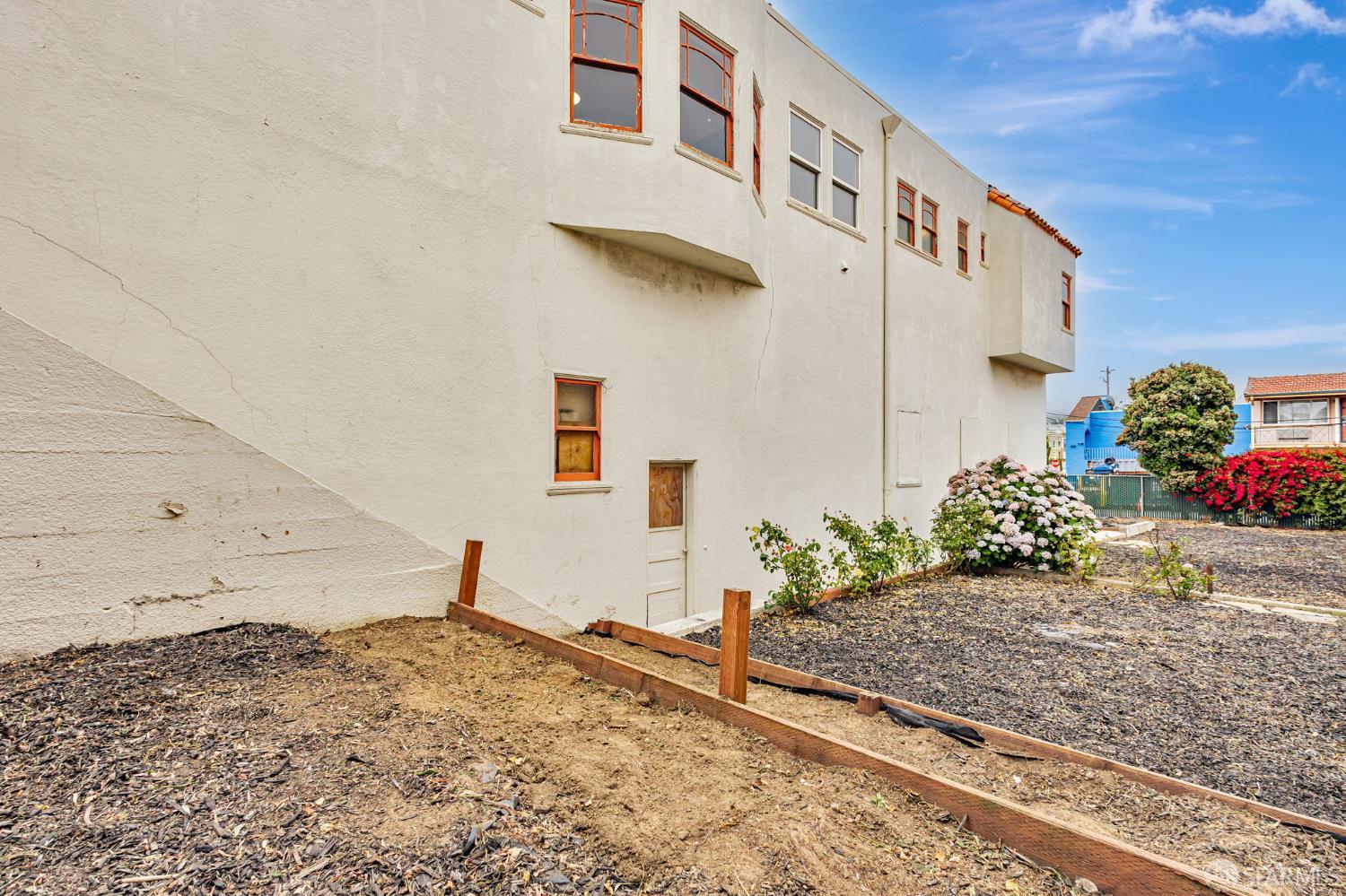 Detail Gallery Image 43 of 62 For 7501 Mission St, Daly City,  CA 94014 - 3 Beds | 1 Baths