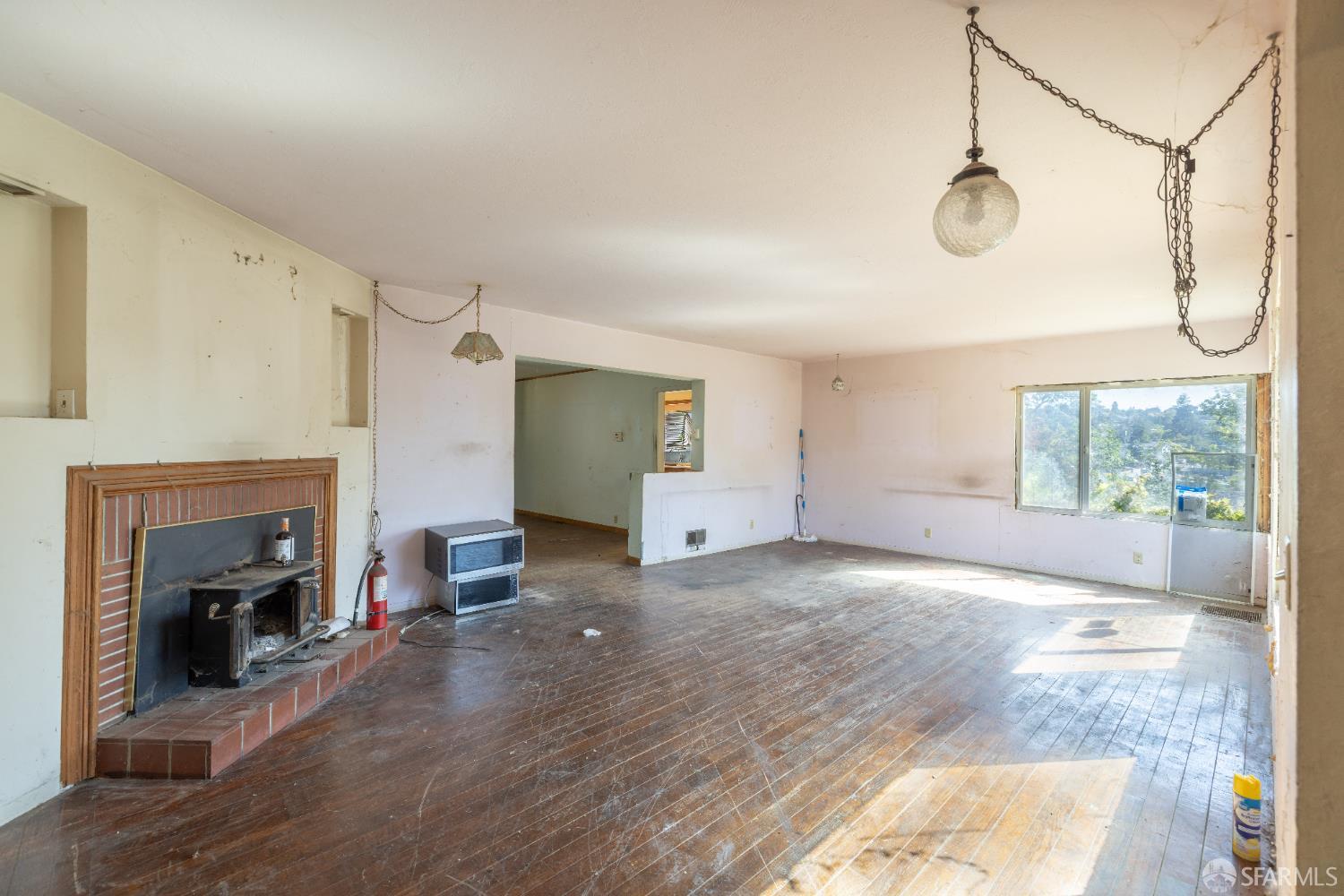 Detail Gallery Image 18 of 60 For 3142 Keith Ave, Castro Valley,  CA 94546 - 3 Beds | 1 Baths