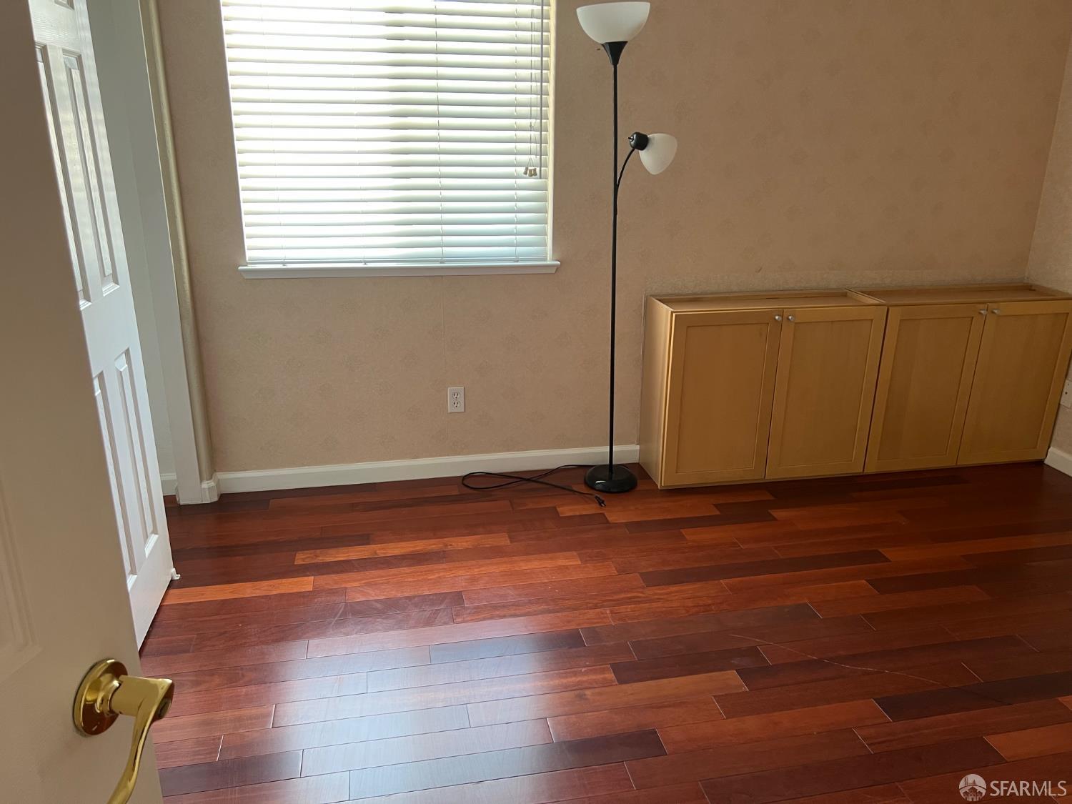 Detail Gallery Image 15 of 23 For 6 Addison Ct, Pittsburg,  CA 94565 - 4 Beds | 2/1 Baths