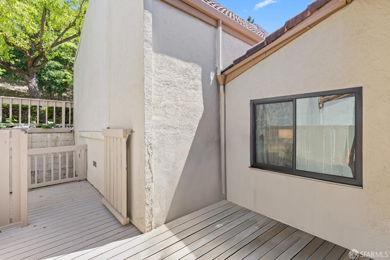 Detail Gallery Image 33 of 38 For 1541 Moraga Way, Moraga,  CA 94556 - 3 Beds | 2/1 Baths