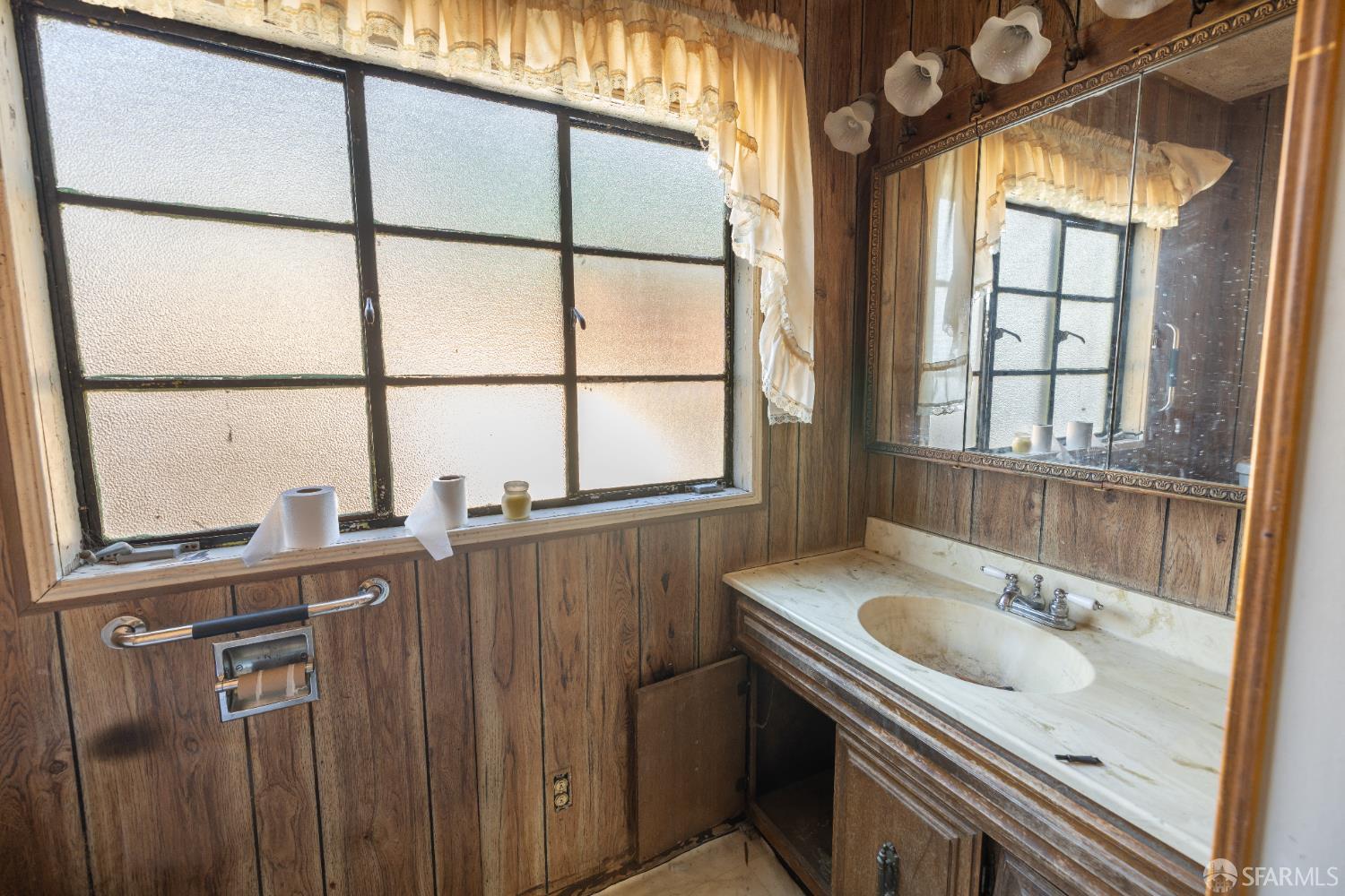 Detail Gallery Image 36 of 60 For 3142 Keith Ave, Castro Valley,  CA 94546 - 3 Beds | 1 Baths