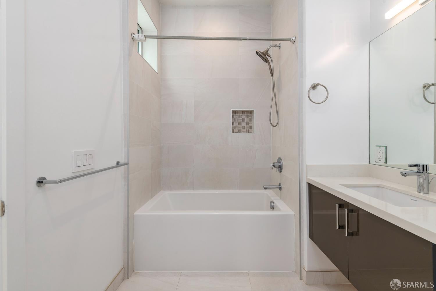 Detail Gallery Image 13 of 28 For 1001 17th St #201,  San Francisco,  CA 94107 - 1 Beds | 1 Baths