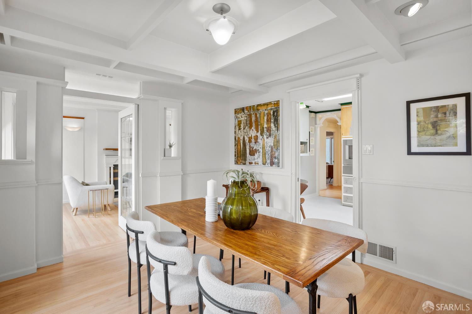 Detail Gallery Image 21 of 55 For 363 Panorama Dr, San Francisco,  CA 94131 - 2 Beds | 1 Baths