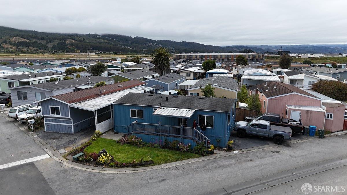 Detail Gallery Image 4 of 45 For 149 Culebra Ln, Moss Beach,  CA 94038 - 2 Beds | 2 Baths