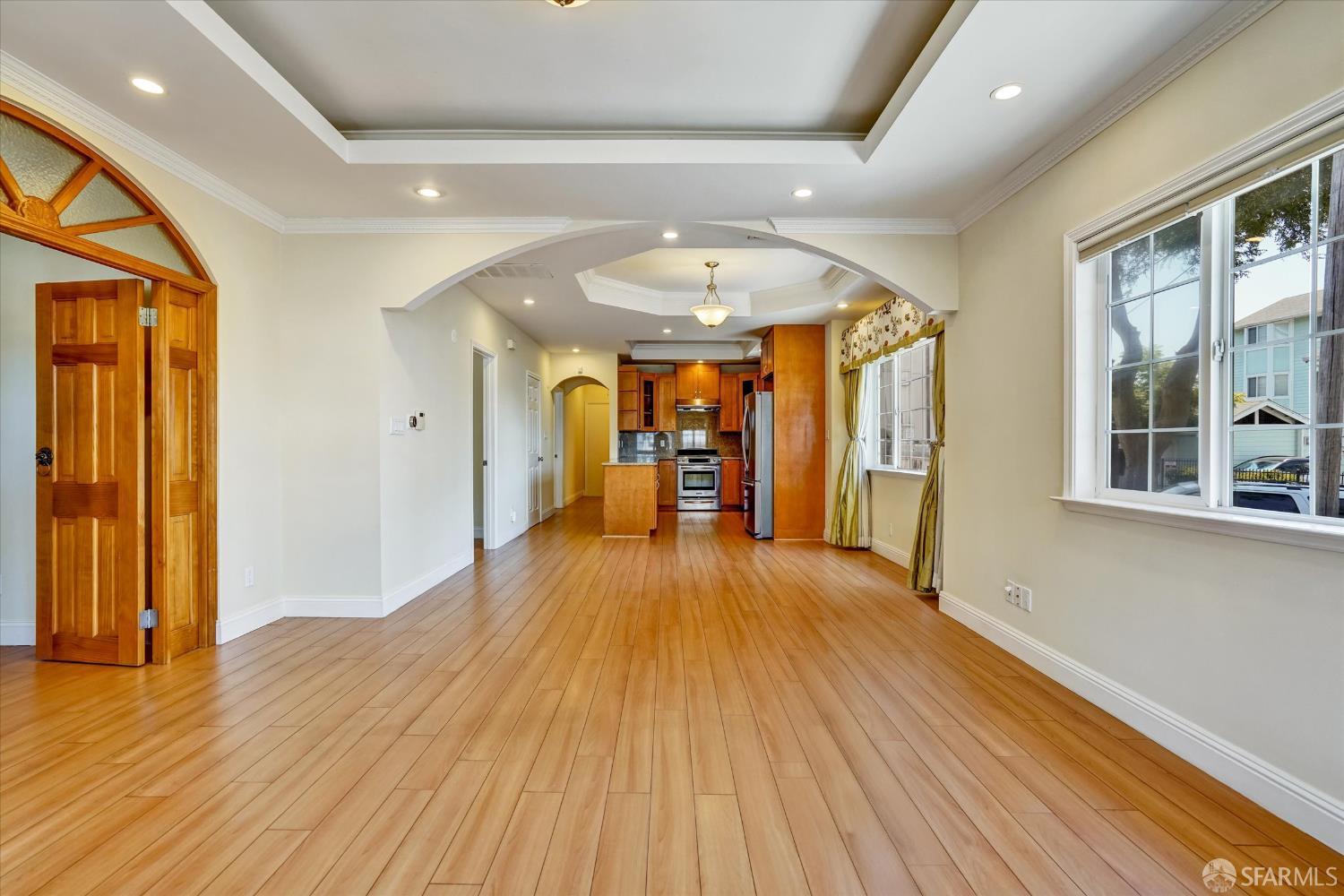 Detail Gallery Image 6 of 45 For 2486 26th Ave, Oakland,  CA 94601 - – Beds | – Baths