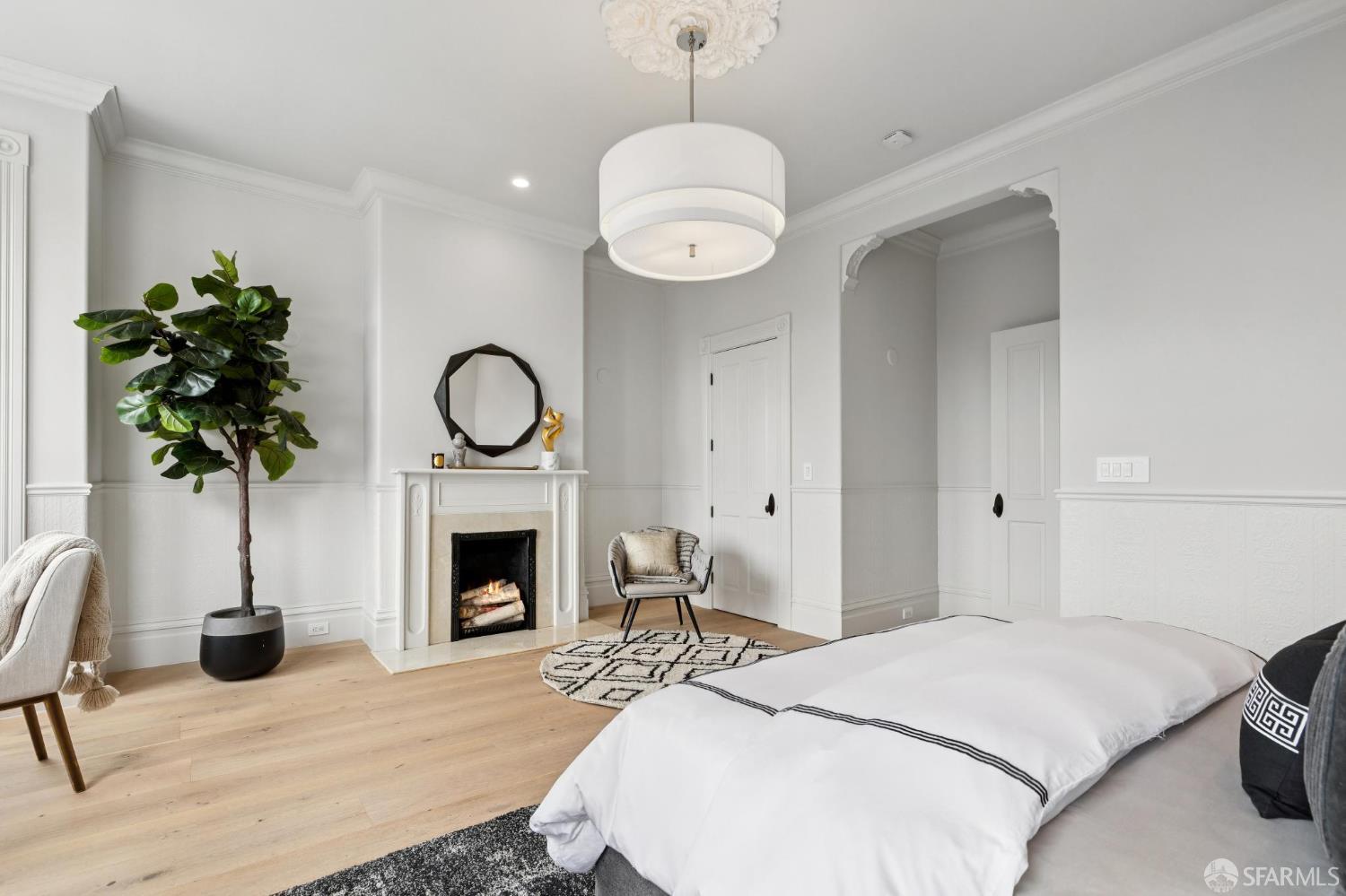 Detail Gallery Image 66 of 99 For 1625 Vallejo St, San Francisco,  CA 94123 - 4 Beds | 4/1 Baths