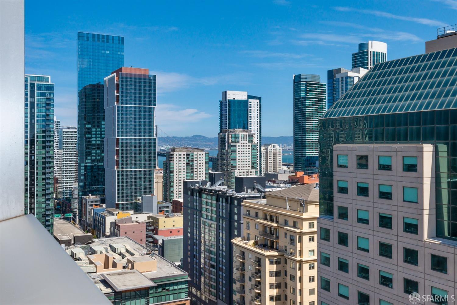Detail Gallery Image 36 of 52 For 1 Hawthorne St 12f,  San Francisco,  CA 94105 - 2 Beds | 2 Baths
