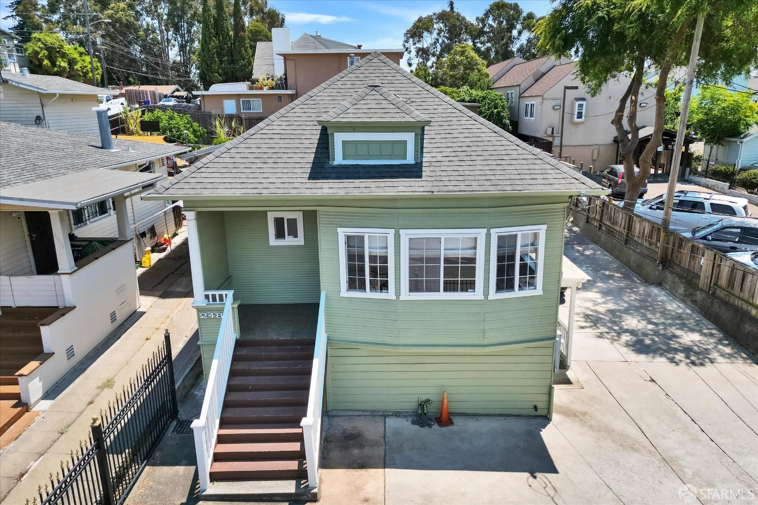 Detail Gallery Image 37 of 45 For 2486 26th Ave, Oakland,  CA 94601 - – Beds | – Baths