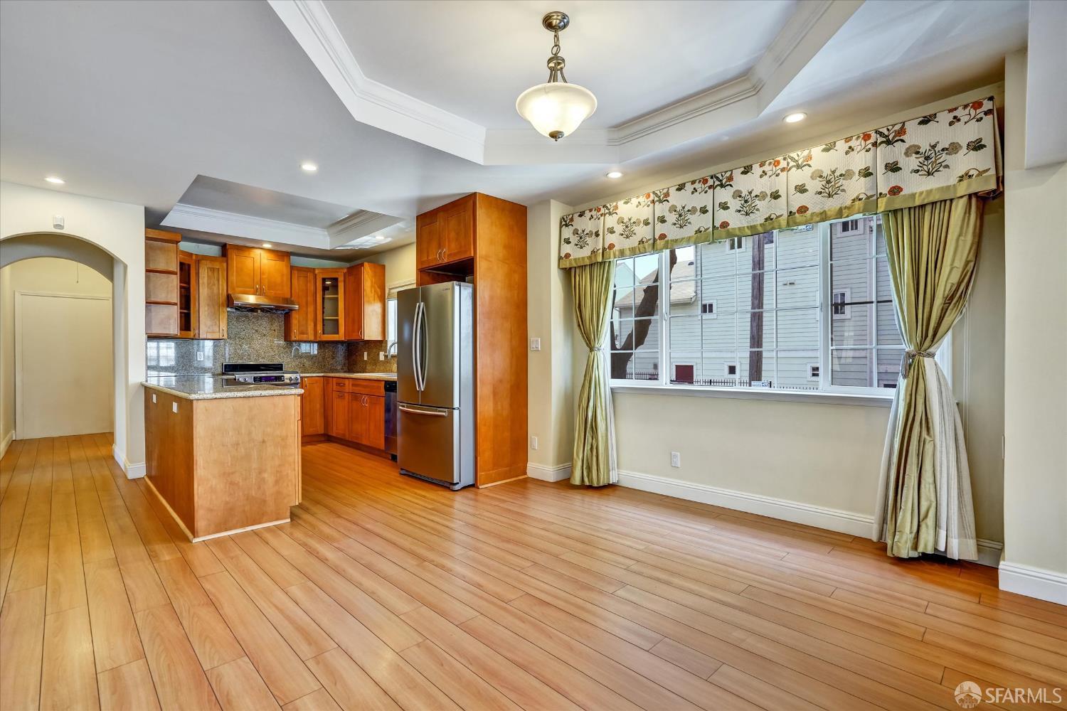 Detail Gallery Image 4 of 45 For 2486 26th Ave, Oakland,  CA 94601 - – Beds | – Baths