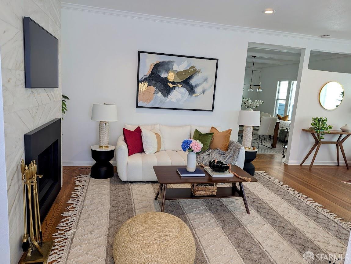 Detail Gallery Image 5 of 23 For 192 Ridgeway Ave, Oakland,  CA 94611 - 2 Beds | 2 Baths