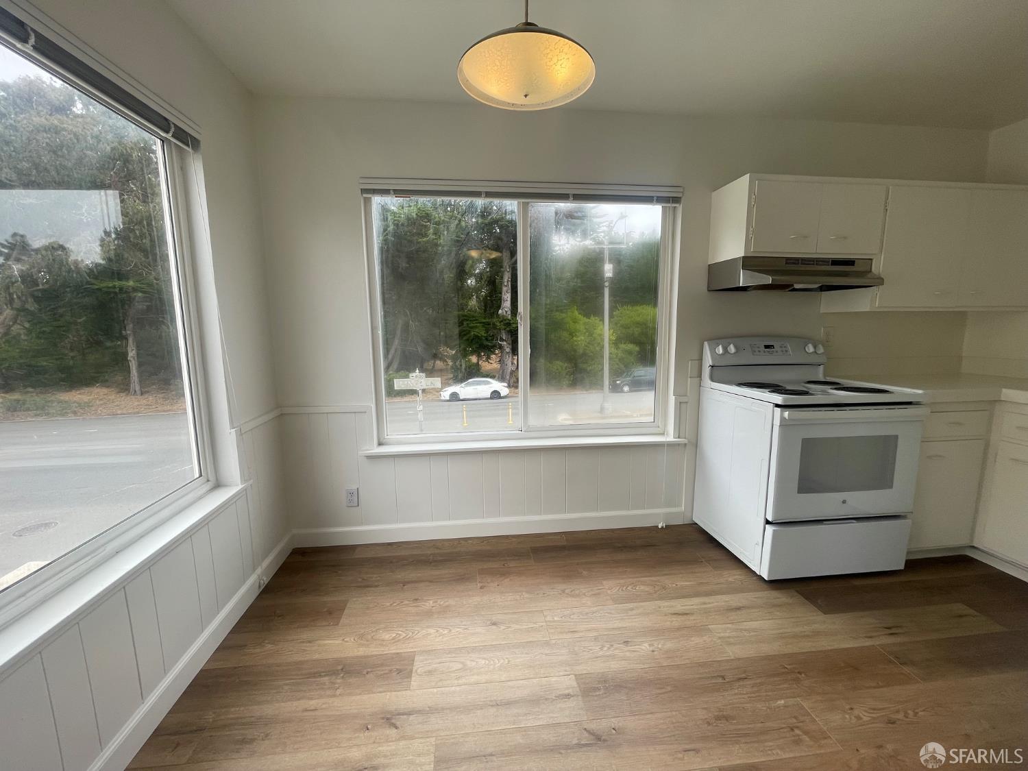 Detail Gallery Image 12 of 25 For 1200 42nd Ave, San Francisco,  CA 94122 - – Beds | – Baths