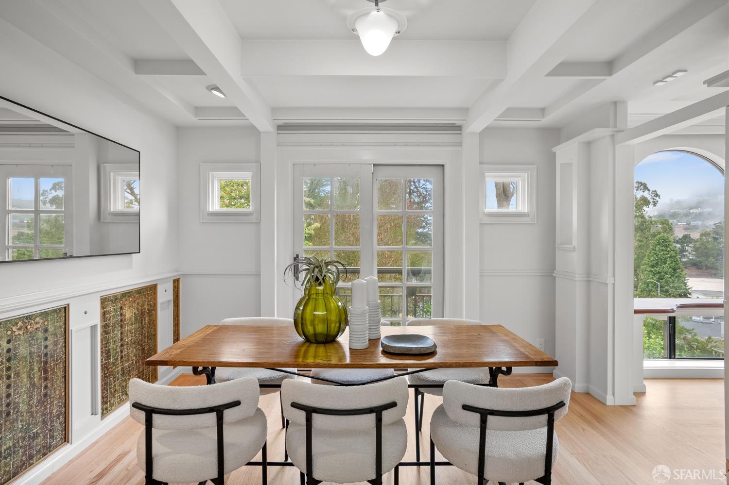 Detail Gallery Image 23 of 55 For 363 Panorama Dr, San Francisco,  CA 94131 - 2 Beds | 1 Baths